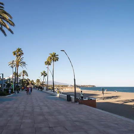 áticos * Estepona